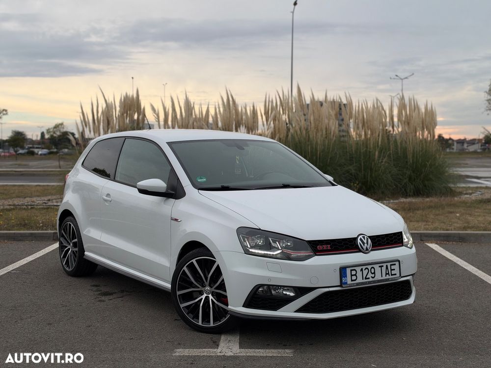 Volkswagen Polo 1.8 TSI BMT GTI - 5