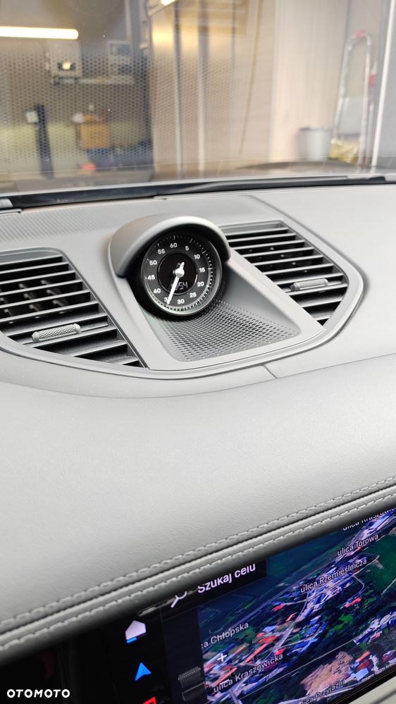 Porsche Panamera 4 E-Hybrid PHEV - 31