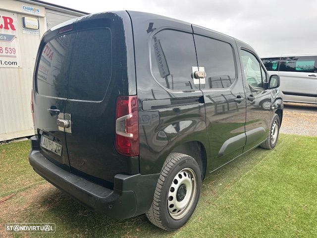 Citroën BERLINGO BERLINGO CX.AUT. 8V. 3 LUGARES C/GPS 130 CV - 3