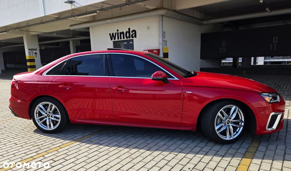 Audi A4 Limousine - 3