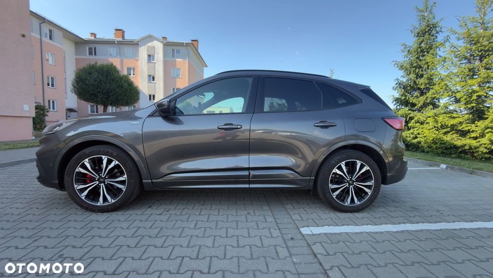 Ford Kuga 2.5 FHEV FWD ST-Line X - 3