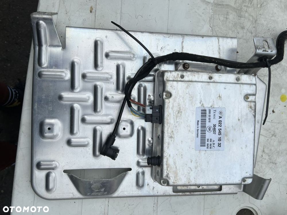 moduł sterownik distronic Mercedes cl w215 a0225451032 a2206840837 - 1