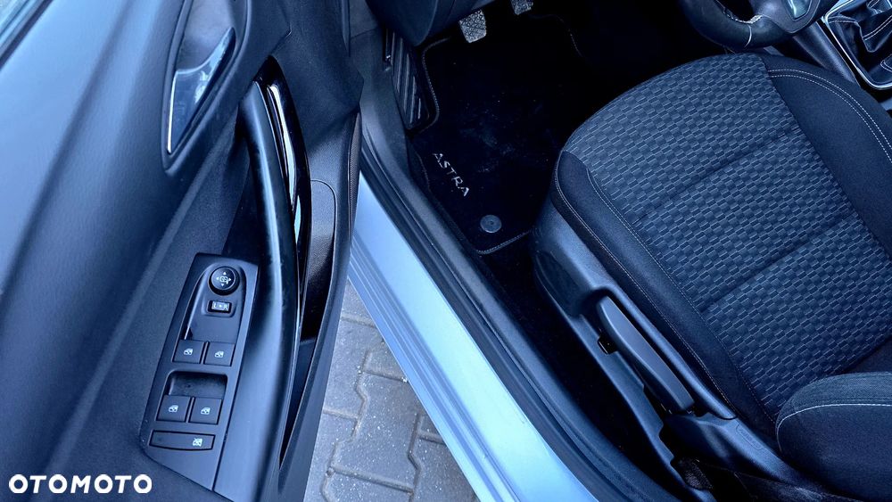 Opel Astra 1.4 Turbo Dynamic - 16