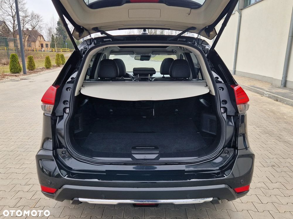 Nissan X-Trail 1.6 DIG-T Tekna - 24