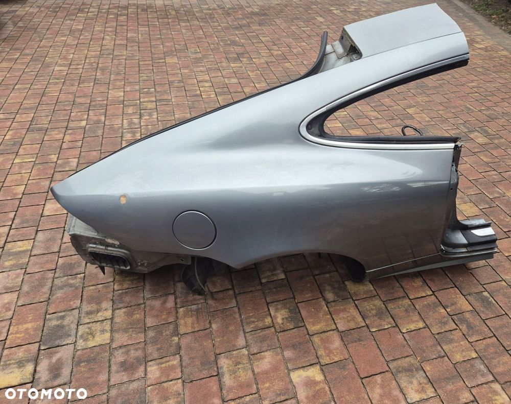 blotnik prawy tyl jaguar xk x150 - 1