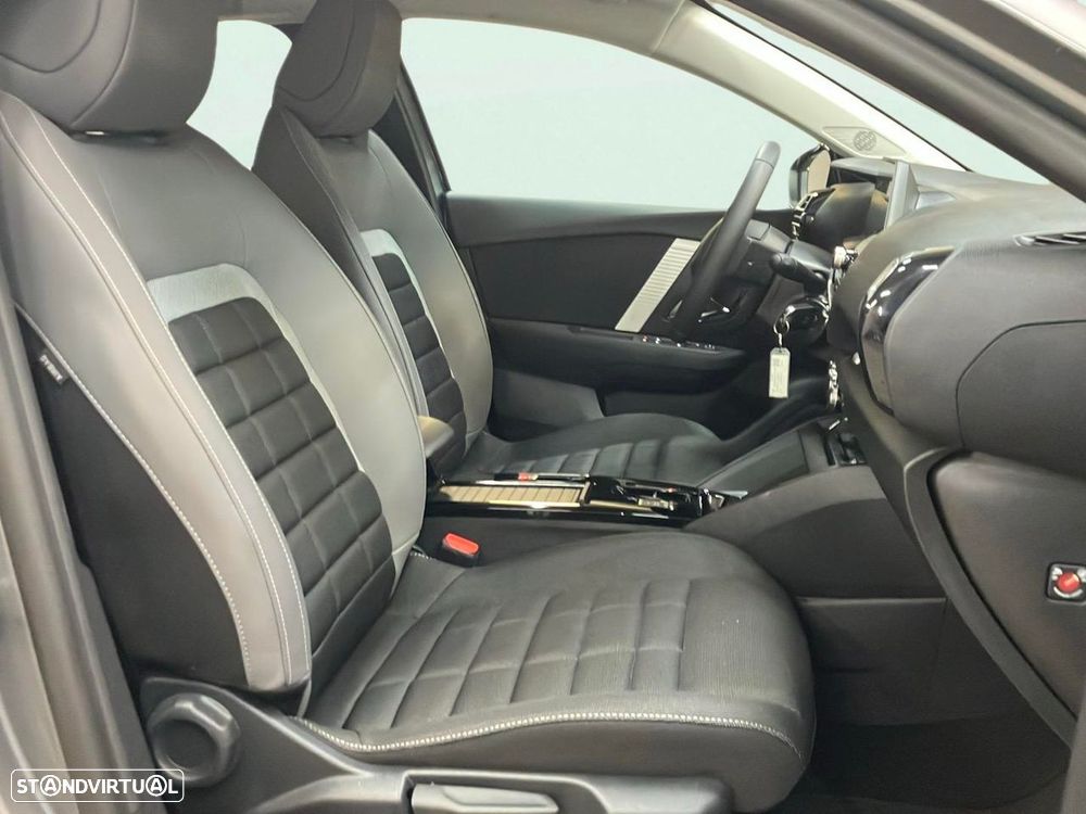Citroën e-C4 50 kWh Plus - 11