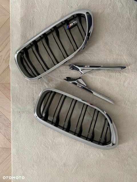 BMW M5 F90 NERKI ATRAPY  LISTWY BŁOTNIKA ORG KPL IGŁA EUROPA CAŁY ZESTAW - 6