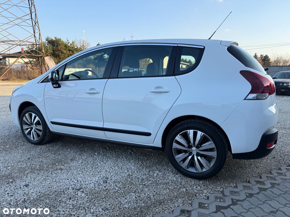 Peugeot 3008 1.2 PureTech Allure S&S - 22