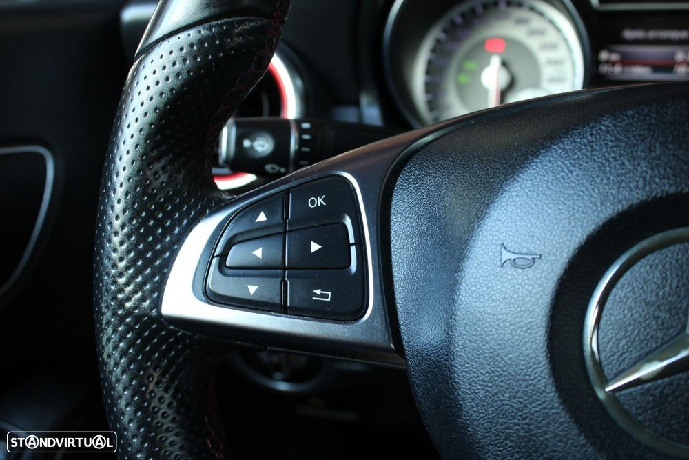 Mercedes-Benz CLA 180 d AMG Line - 22