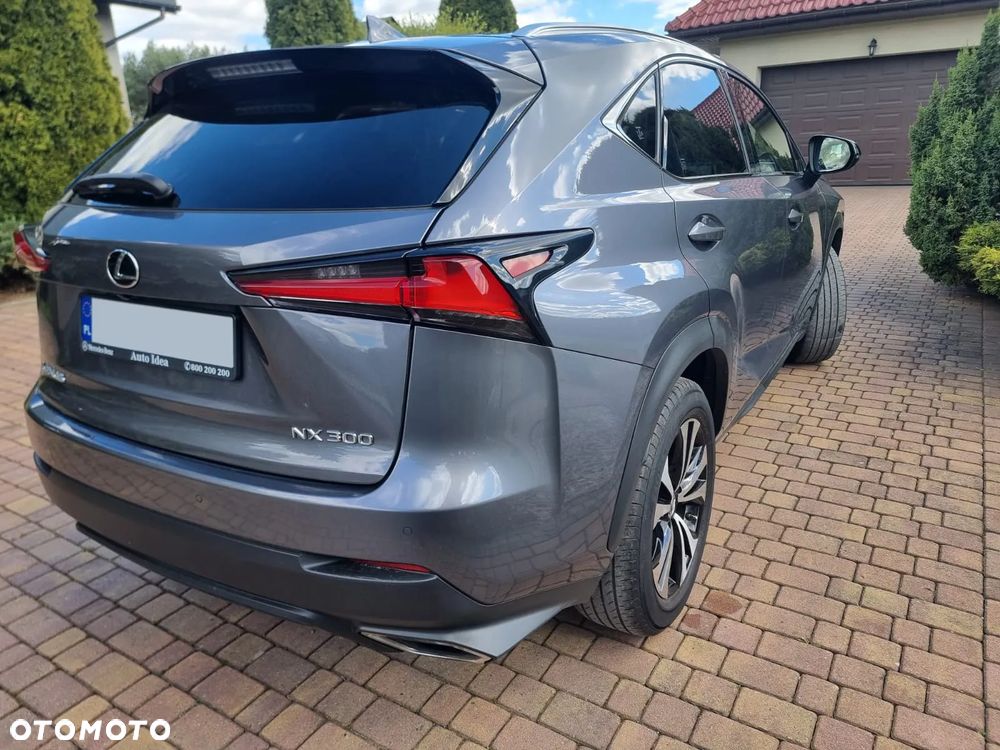 Lexus NX 300 F Impression AWD - 9