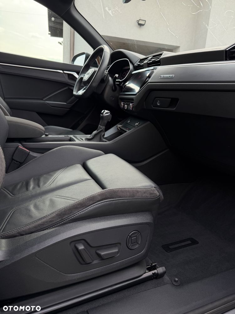 Audi Q3 45 TFSI Quattro S tronic S line - 40