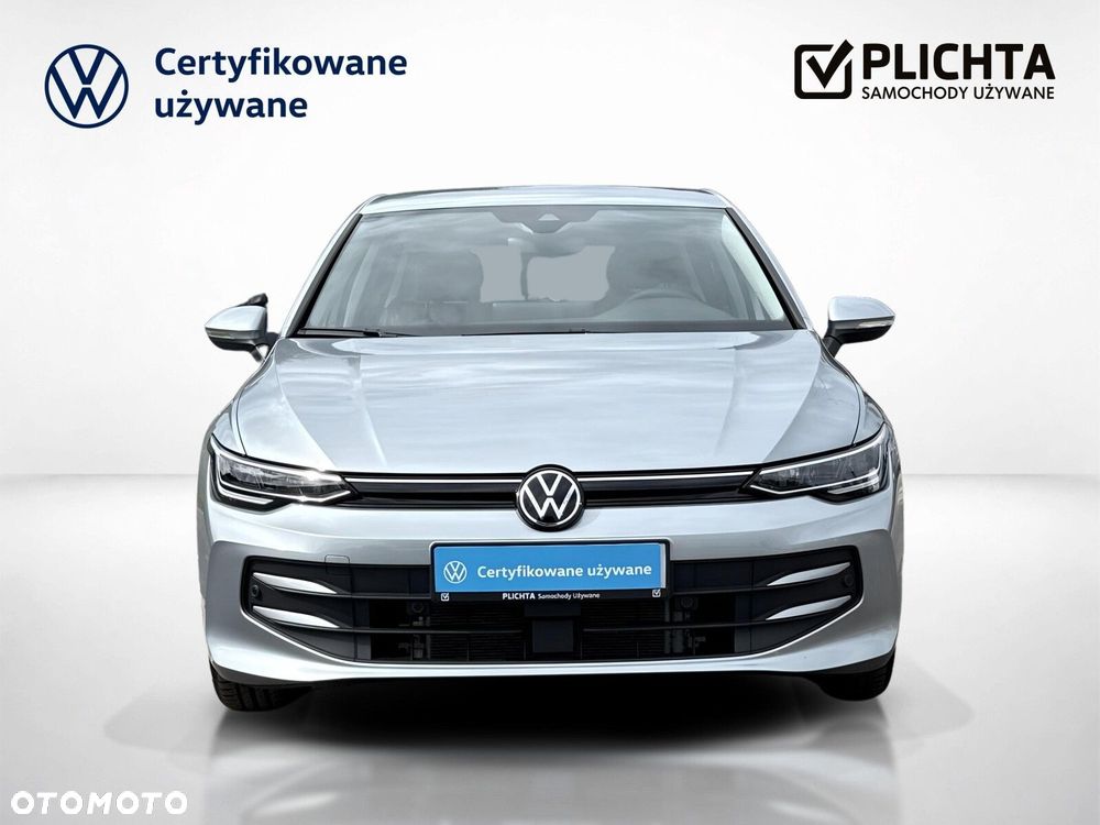 2025 Volkswagen Golf 1.5 eTSI mHEV Life DSG, photograph 8