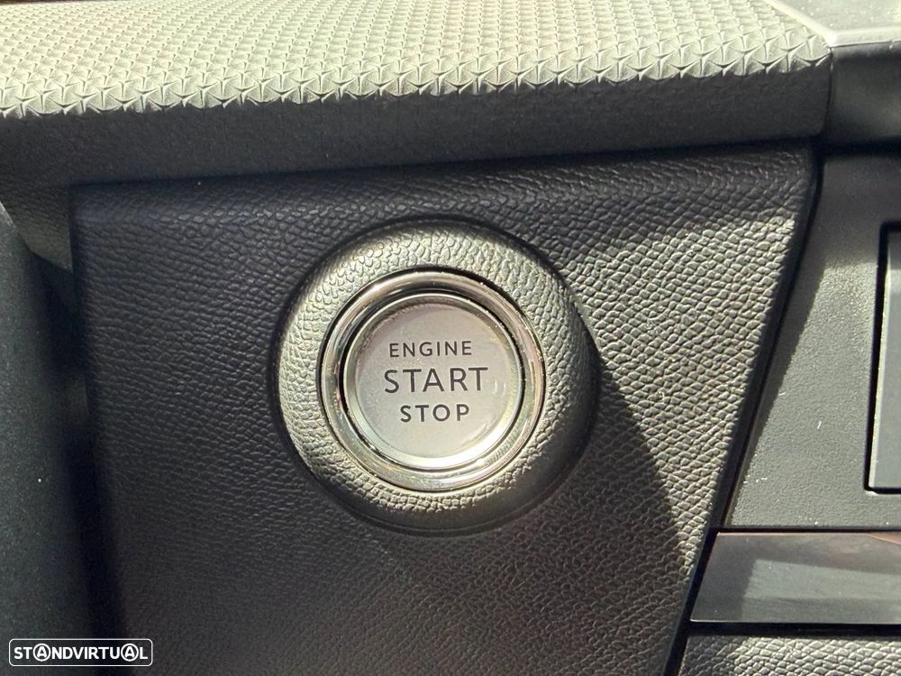 Opel Astra 1.2 T GS Line - 16