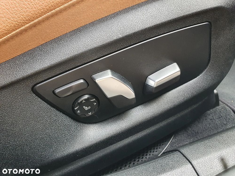 BMW 6GT 640d xDrive Sport Line - 16