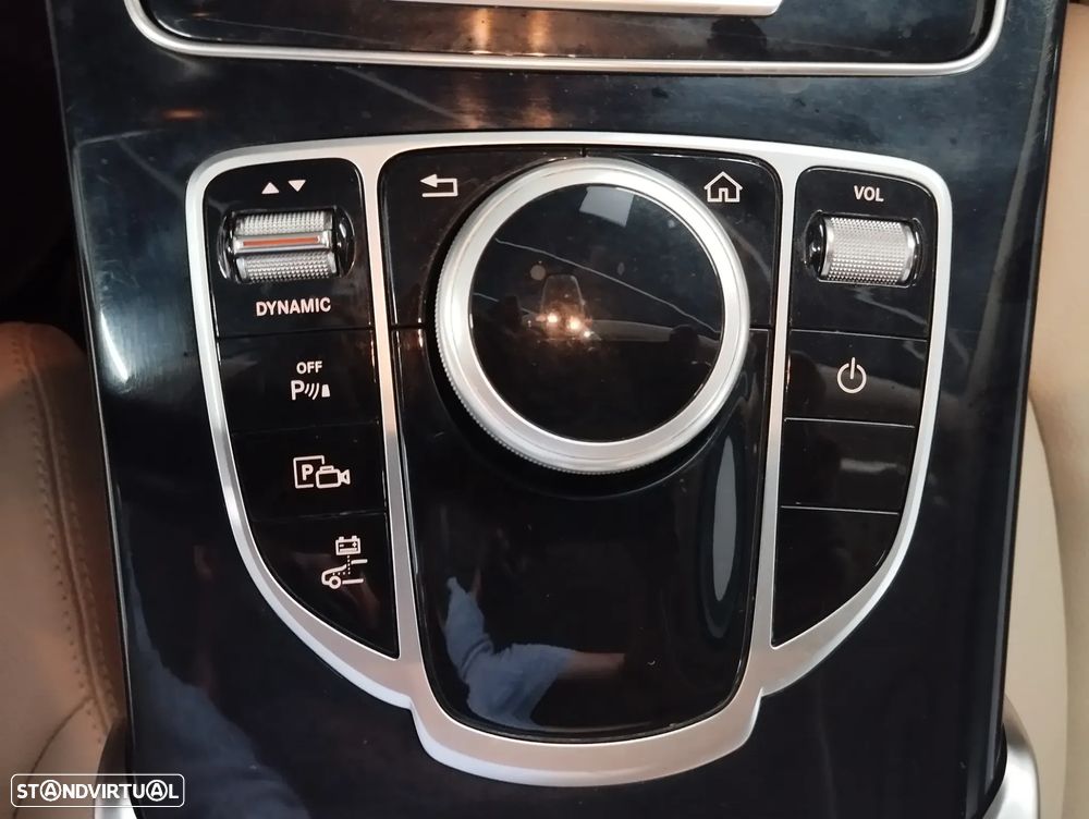 Mercedes-Benz C 300 de Avantgarde - 39