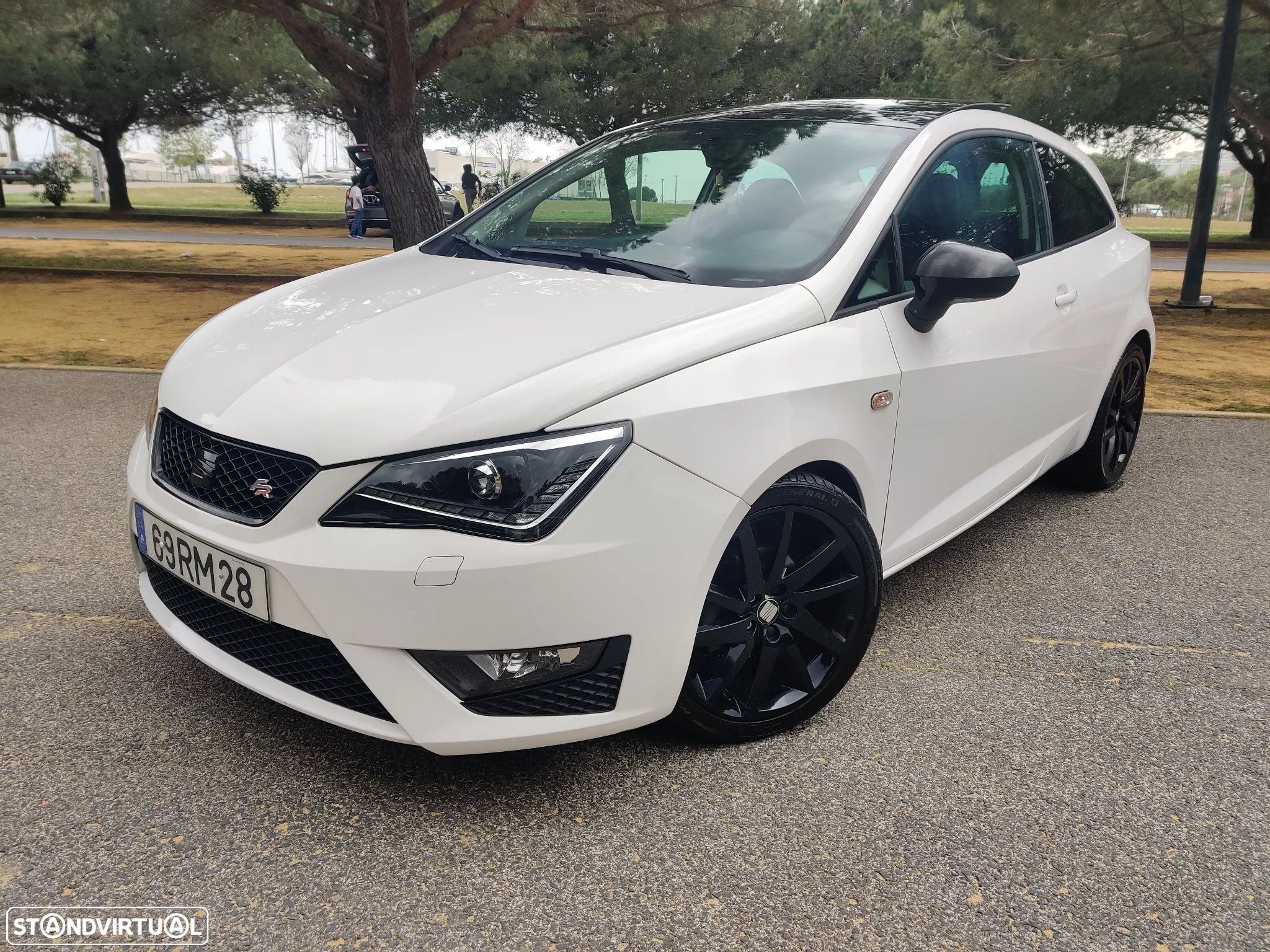 SEAT Ibiza SC 1.0 EcoTSI FR - 1