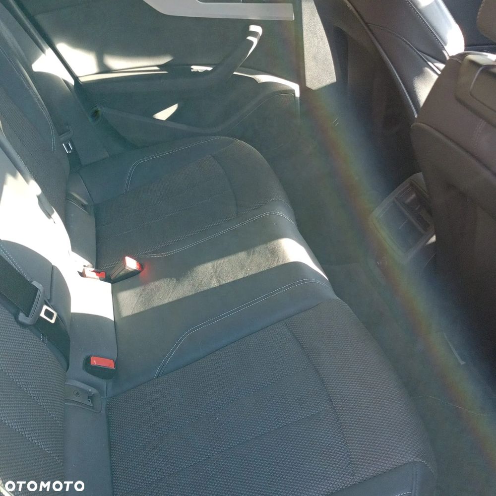 Audi A4 Avant 35 TDI S tronic sport - 13