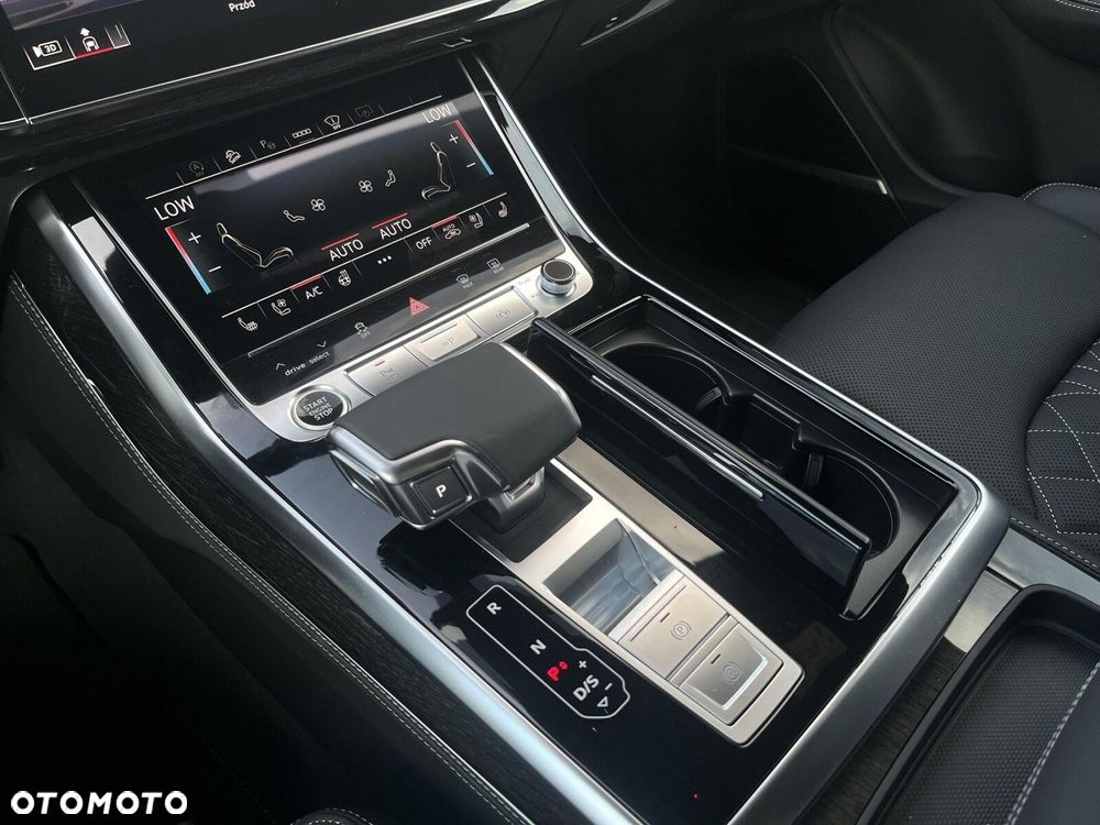 Audi Q7 - 36