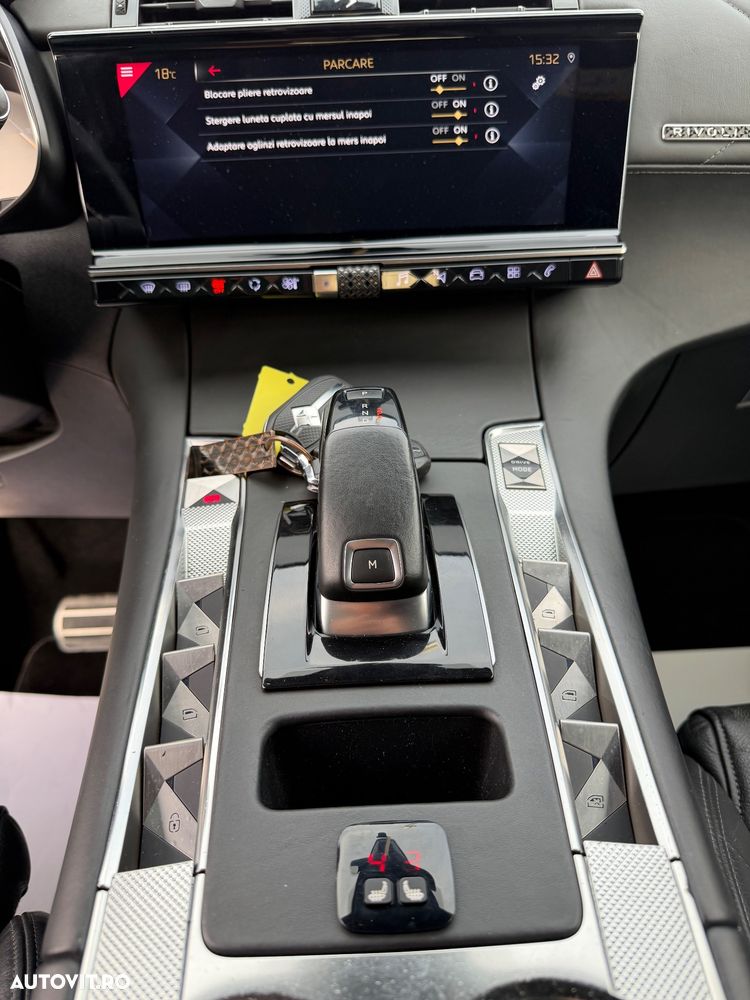 DS Automobiles DS 7 Crossback - 35