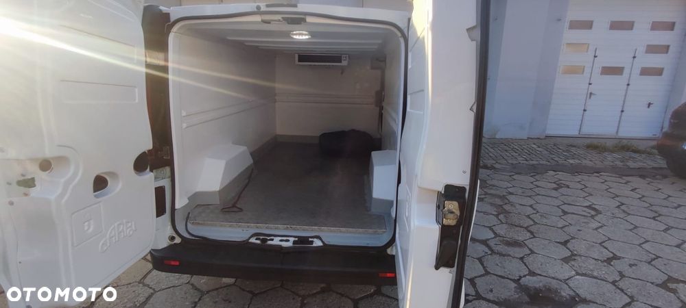 Opel Vivaro - 7