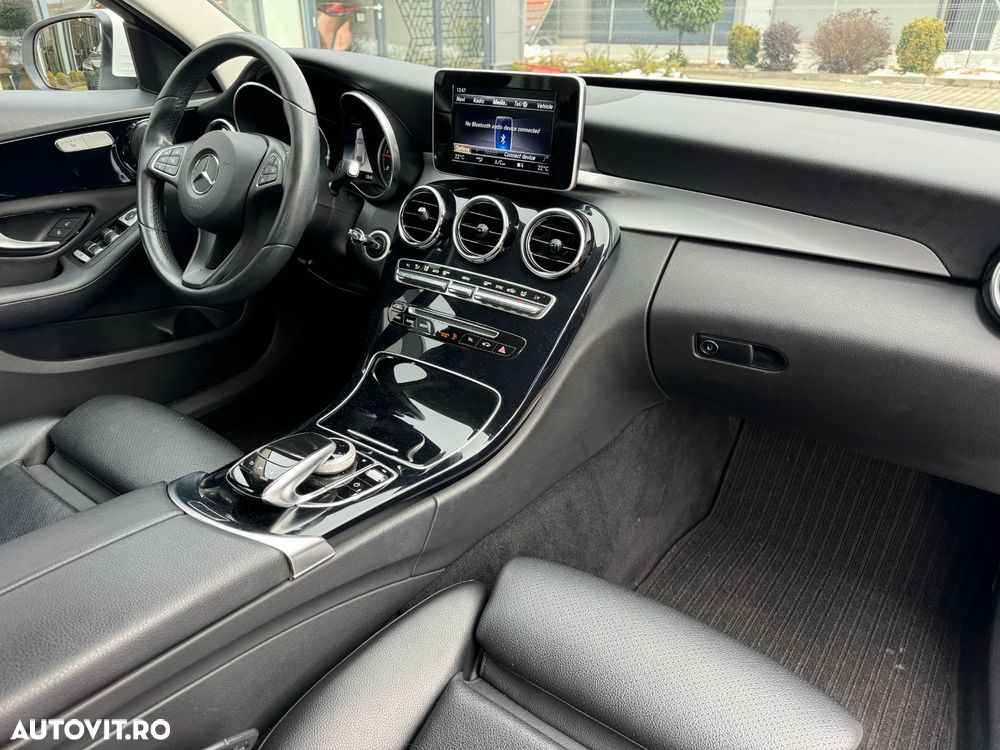 Mercedes-Benz C - 22