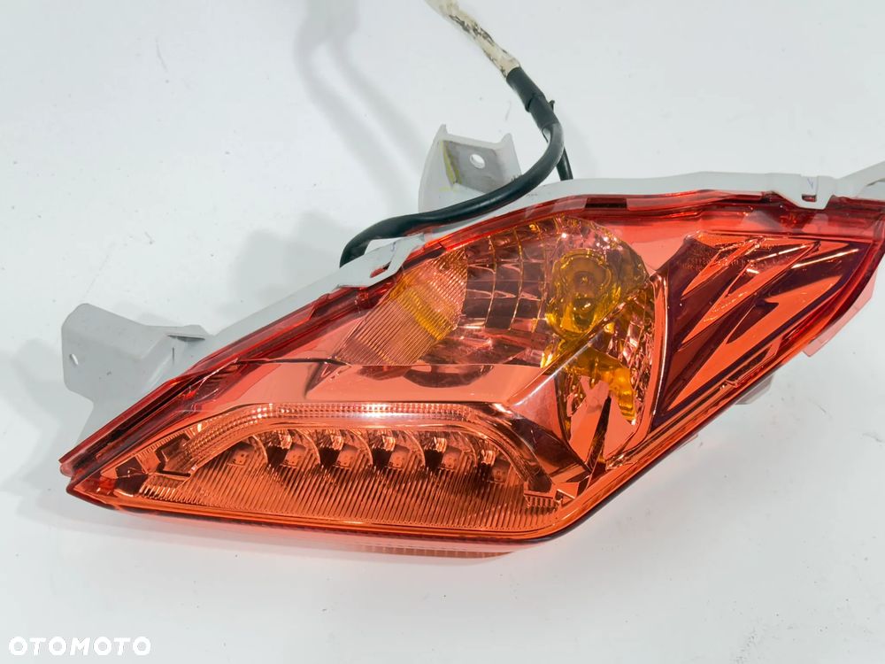 Lampa Tył L  Yamaha X-Max 125 17-21R - 3