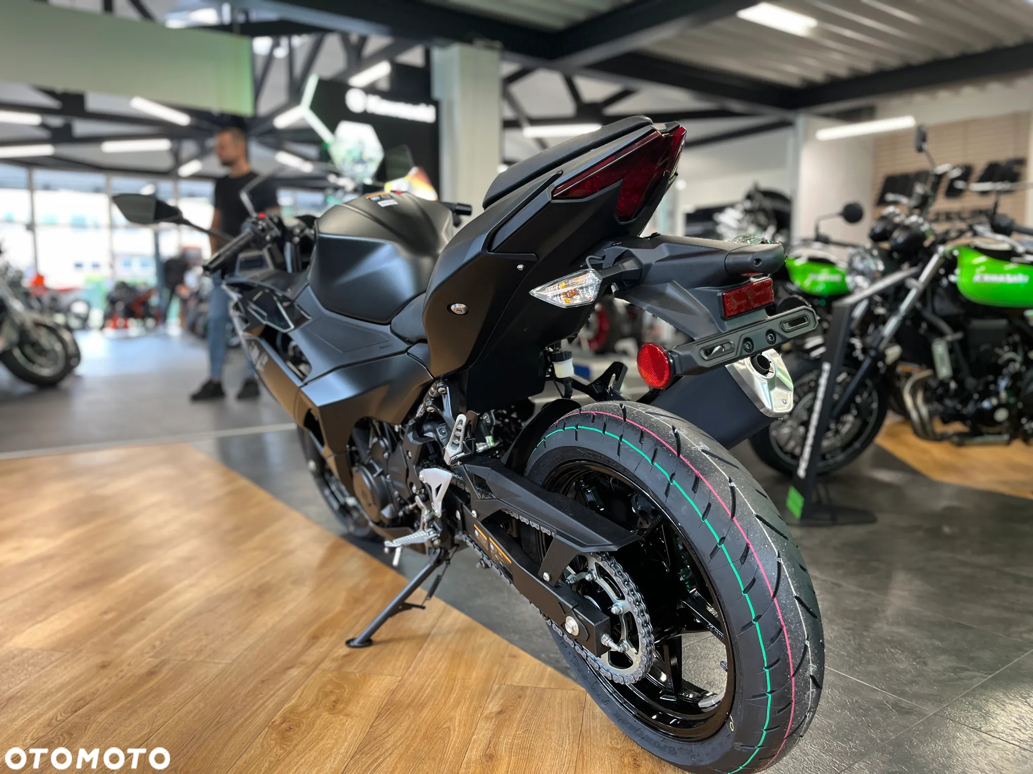 Kawasaki Ninja - 6