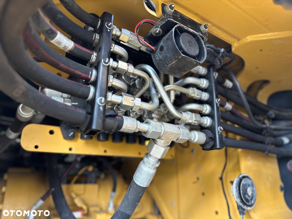 Caterpillar CAT 434F2 / 2250Mth / 2019 / Salon Polska - 22