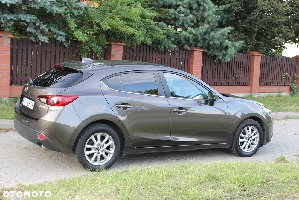 Mazda 3 - 9