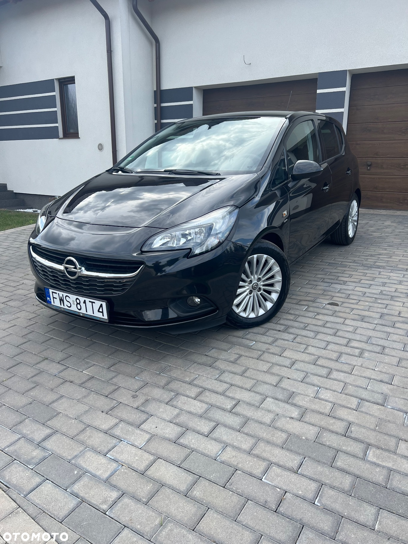 Opel Corsa 1.4 16V Cosmo - 2