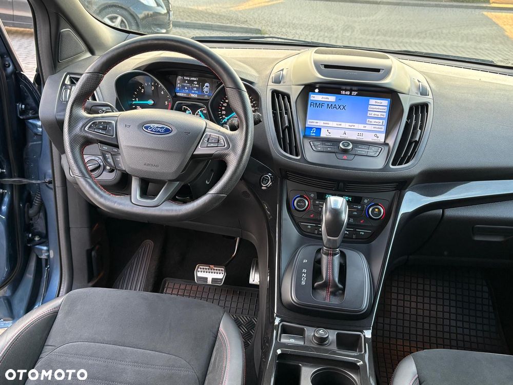 Ford Kuga 2.0 TDCi 4x4 ST-Line - 13