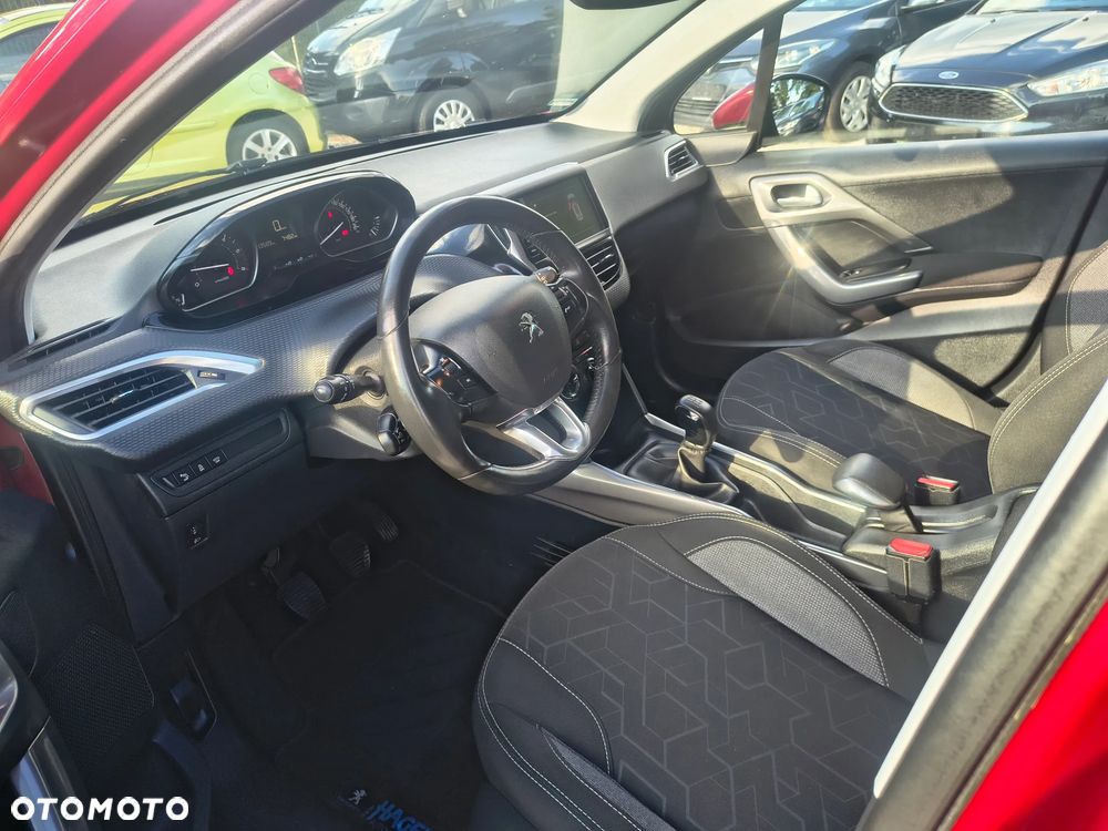 Peugeot 2008 Blue-HDi FAP 100 STOP & START Style - 14