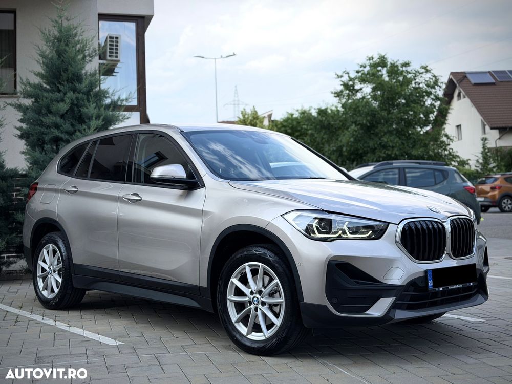 BMW X1 sDrive18i Aut. Advantage - 2