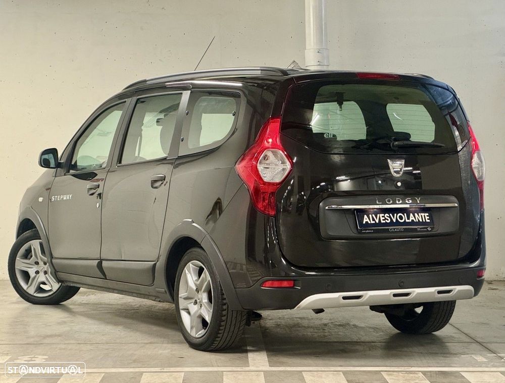 Dacia Lodgy 1.5 Blue dCi Stepway 7L - 43