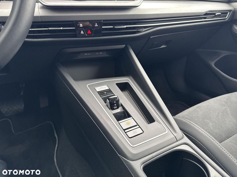 Volkswagen Golf - 15