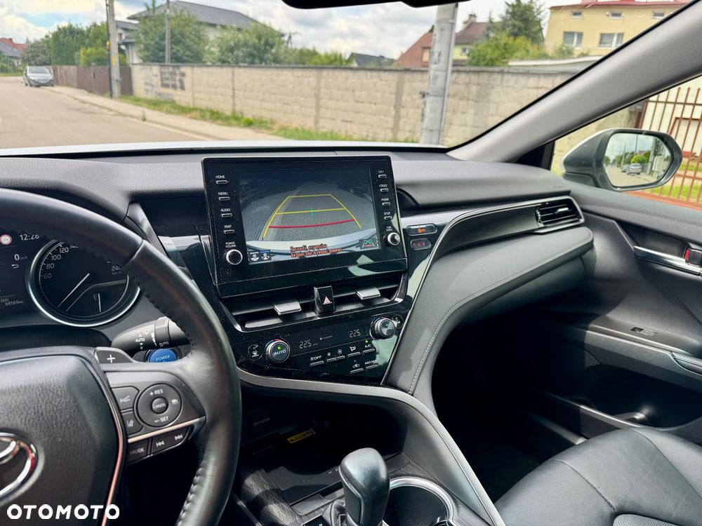 Toyota Camry 2.5 Hybrid Dynamic Force Executive e-CVT - 13