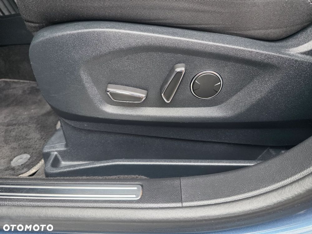 Ford S-Max 2.0 EcoBlue TITANIUM - 11