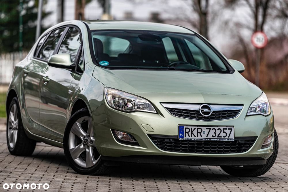 Opel Astra 1.4 Turbo - 12