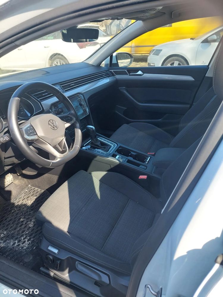 Volkswagen Passat 2.0 TSI Elegance DSG - 5