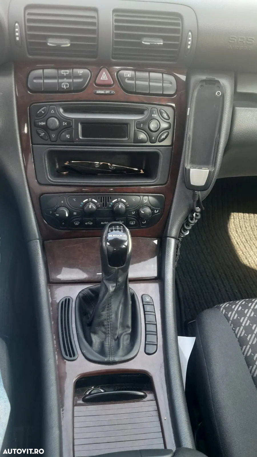 Mercedes-Benz C - 12