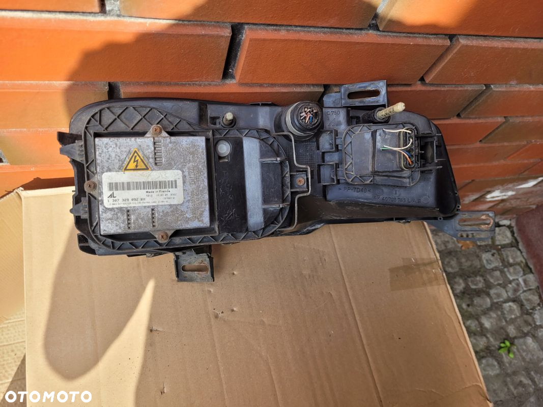 LAMPA LEWA PRZÓD PRZEDNIA FIAT STILO 3D XENON EU - 4