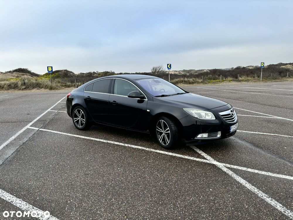 Opel Insignia 2.0 T Cosmo - 3