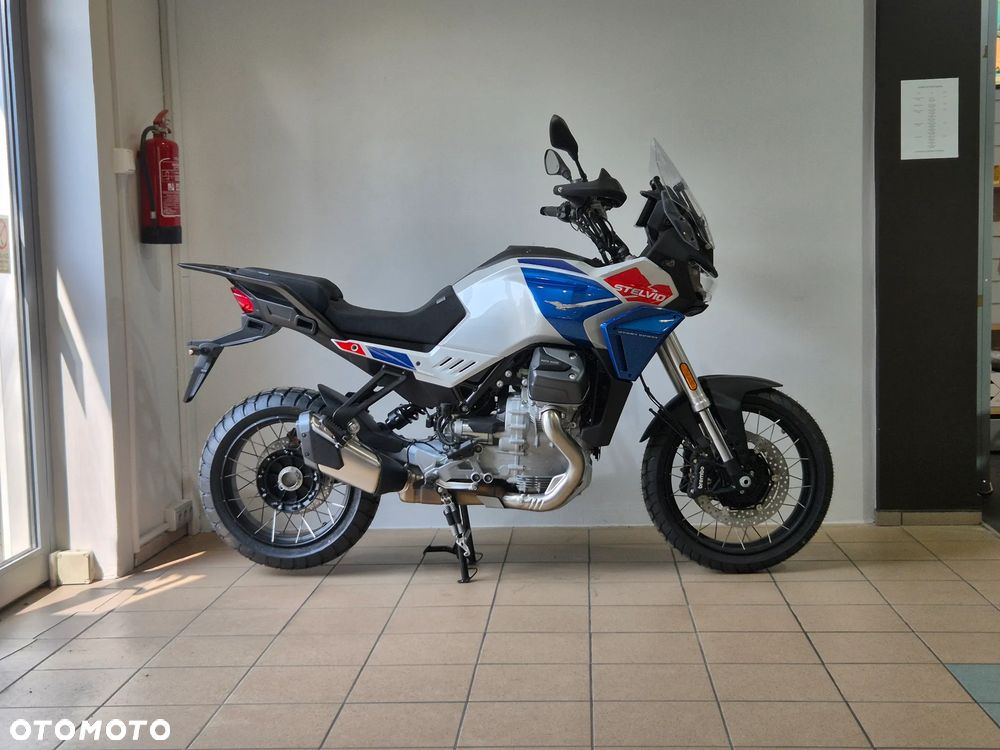 Moto Guzzi Stelvio - 5