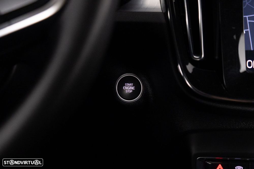 Volvo XC 40 1.5 T4 PHEV Inscription Expression - 25