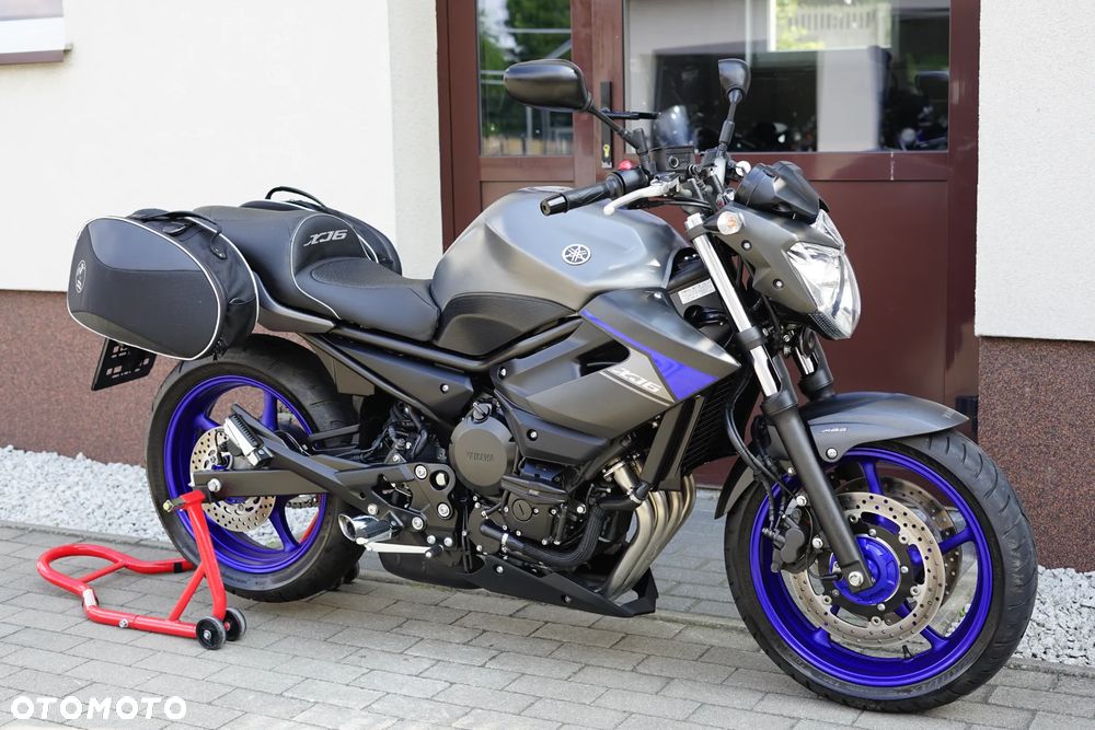 Yamaha XJ - 2
