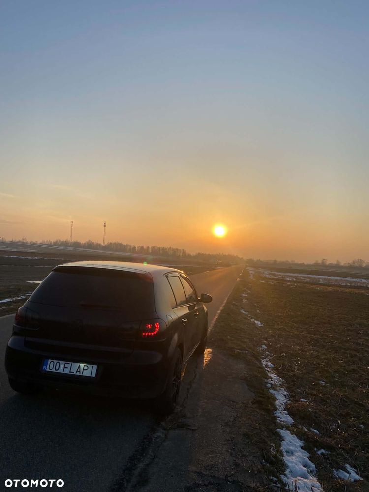 Volkswagen Golf 1.6 TDI Comfortline - 2