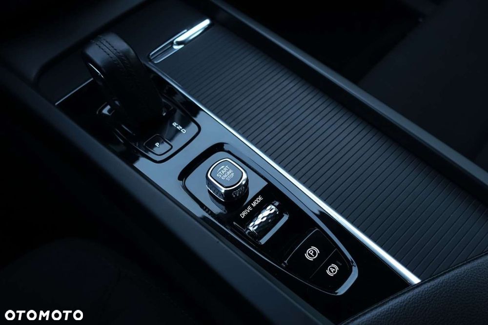 Volvo XC 60 - 19