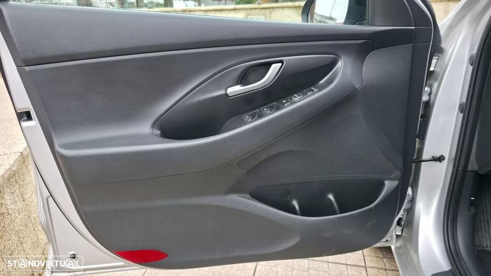 Hyundai i30 Fastback 1.0 T-GDI Style - 16