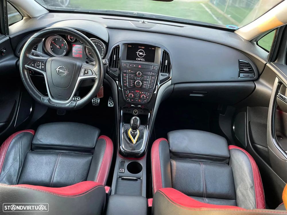 Opel Astra Sports Tourer 2.0 CDTi BiTurbo S/S - 12