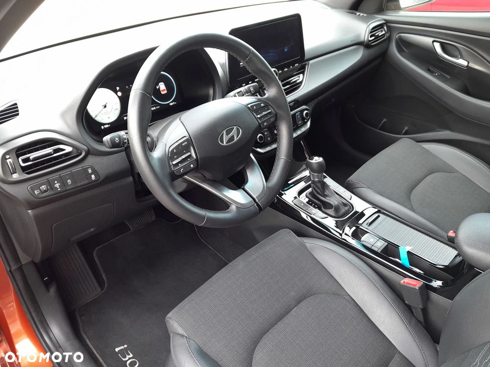 Hyundai i30 1.0 T-GDI Smart DCT - 9